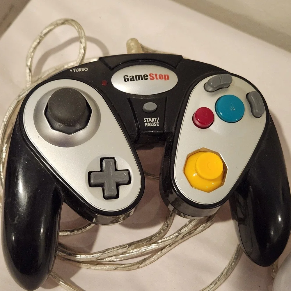 Nintendo GameCube Controller - GameStop Brand Lot Of 3 Controllers Untested*
